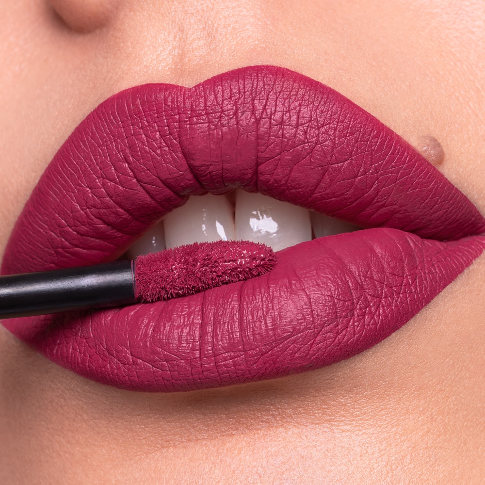 Valencia – EVER 111 Liquid Lipstick