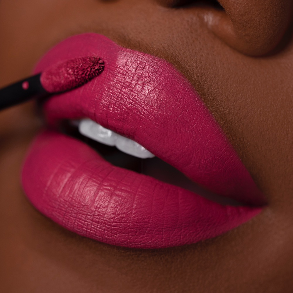 Valencia – EVER 111 Liquid Lipstick